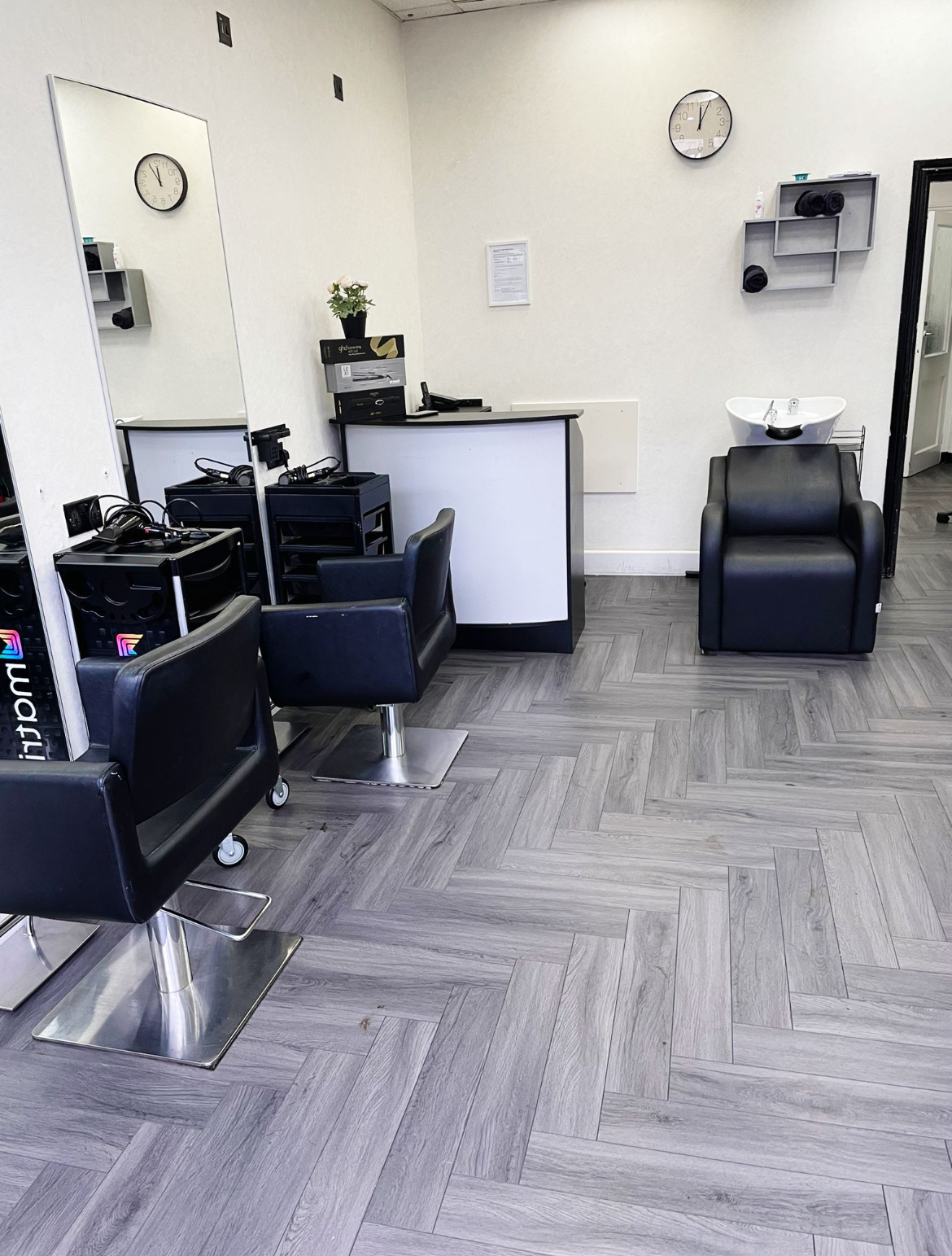 Welcome to Shelly’s Hair and Beauty